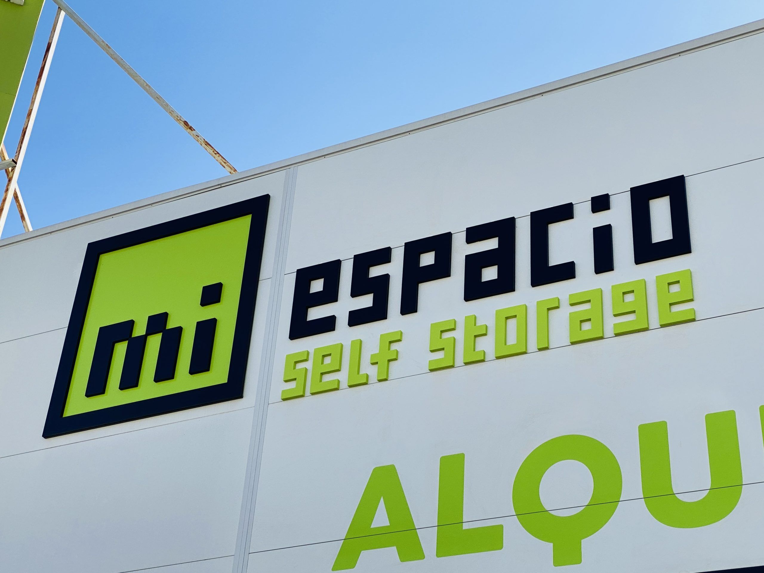 Rótulo Corpóreo para Trasteros Mi Espacio