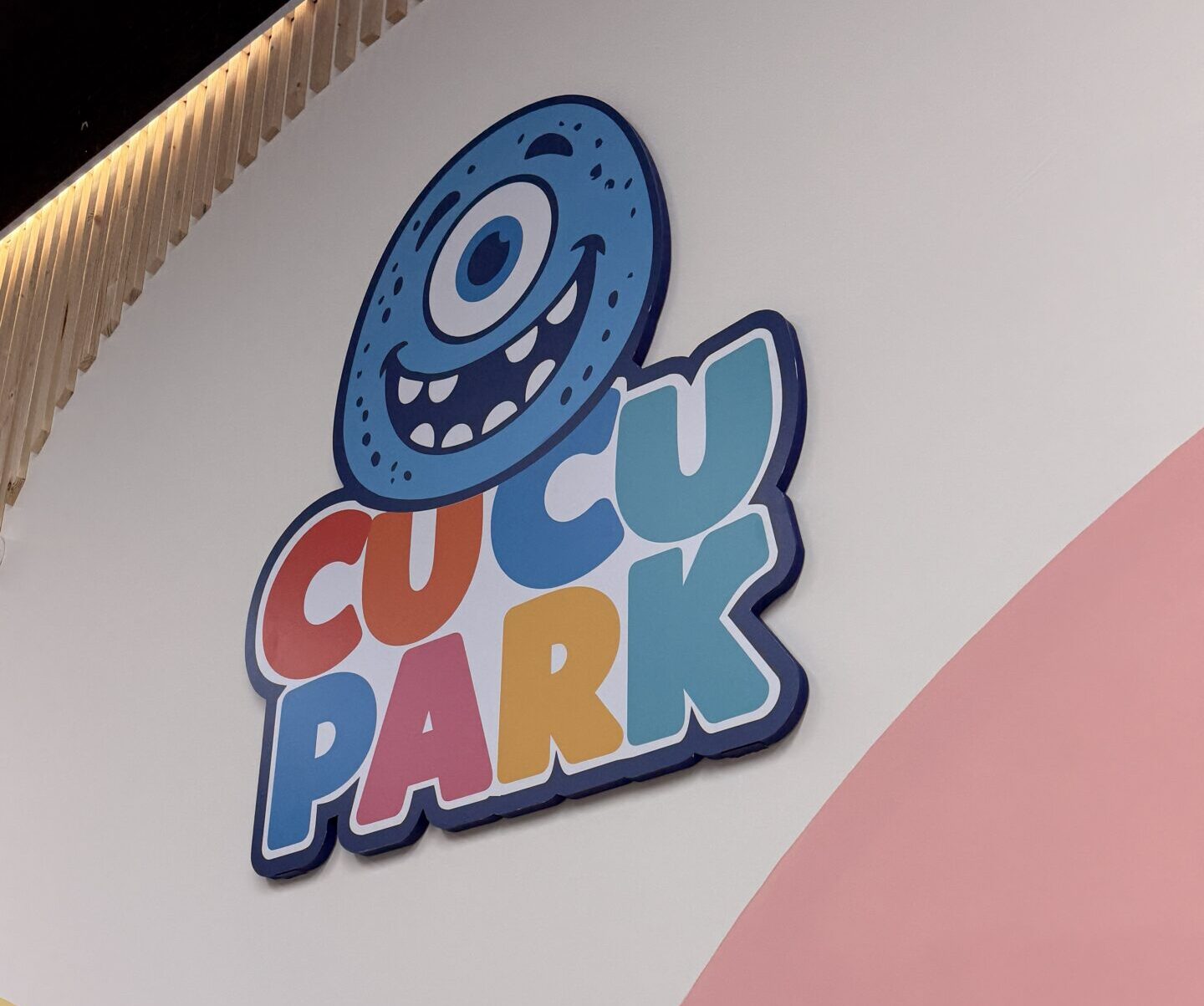 Rótulos CucuPark Parque Infantil Sevilla